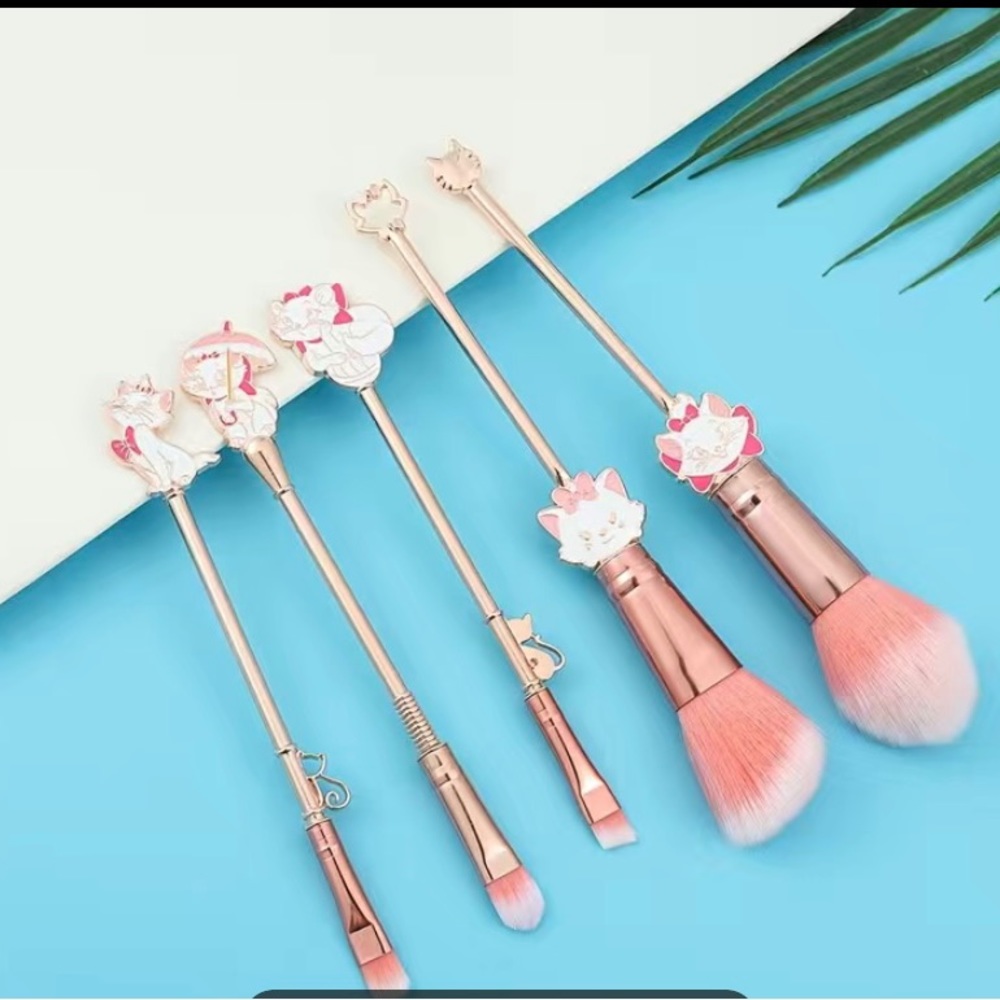 Marie make up brush set - Picture 3 of 5